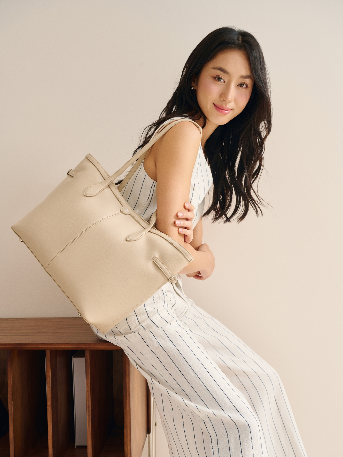 Sản phẩm c&ugrave;ng bộ sưu tập