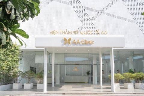 Làm đẹp thông minh cùng chất làm đầy Hyaluronic Axit