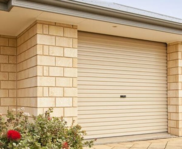 cửa cuốn tấm liền có nhiều loại