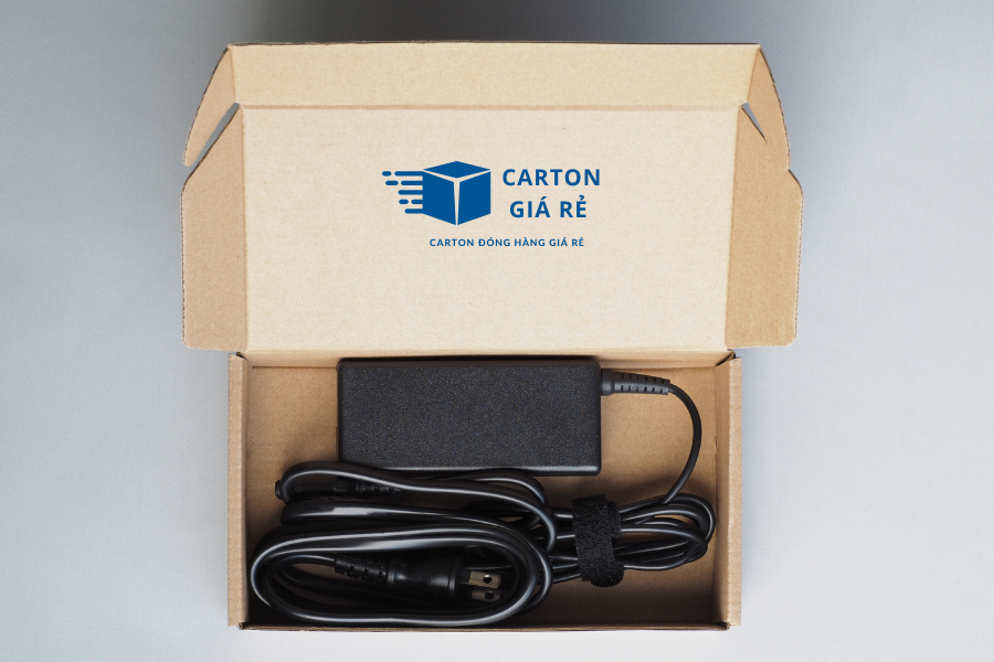 Hộp Carton Nắp Cài Trong Đóng Gói Đồ Điện Tử Nhẹ – Bảo Vệ Tối Ưu, Tiết Kiệm Chi Phí