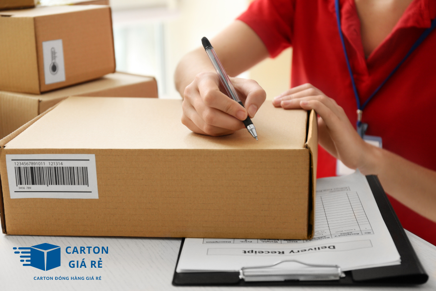 Hộp Carton Nắp Cài Và Khả Năng Chống Móp Méo Trong Quá Trình Vận Chuyển