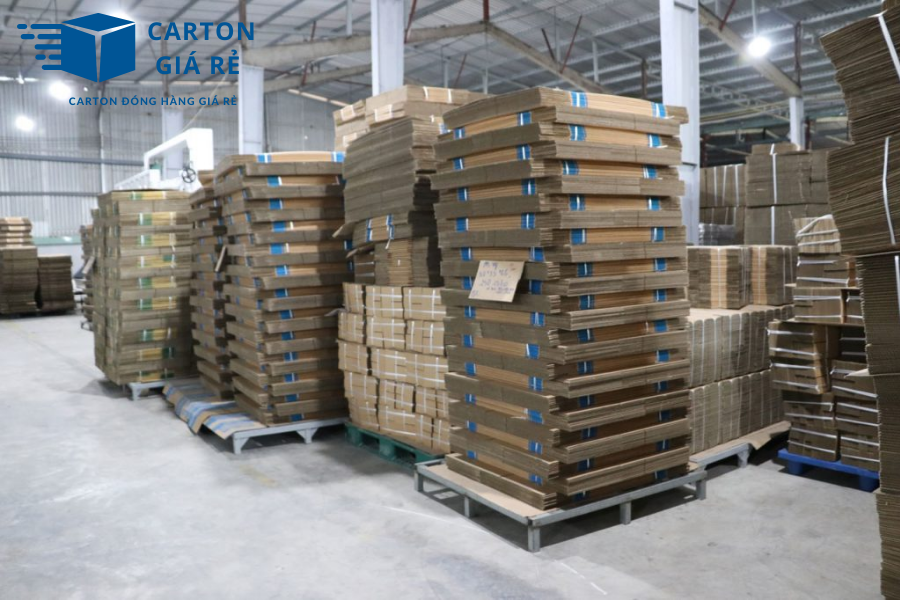 Bạn Nên Hỏi Nhà Cung Cấp Điều Gì Trước Khi Đặt Hộp Carton Số Lượng Lớn?