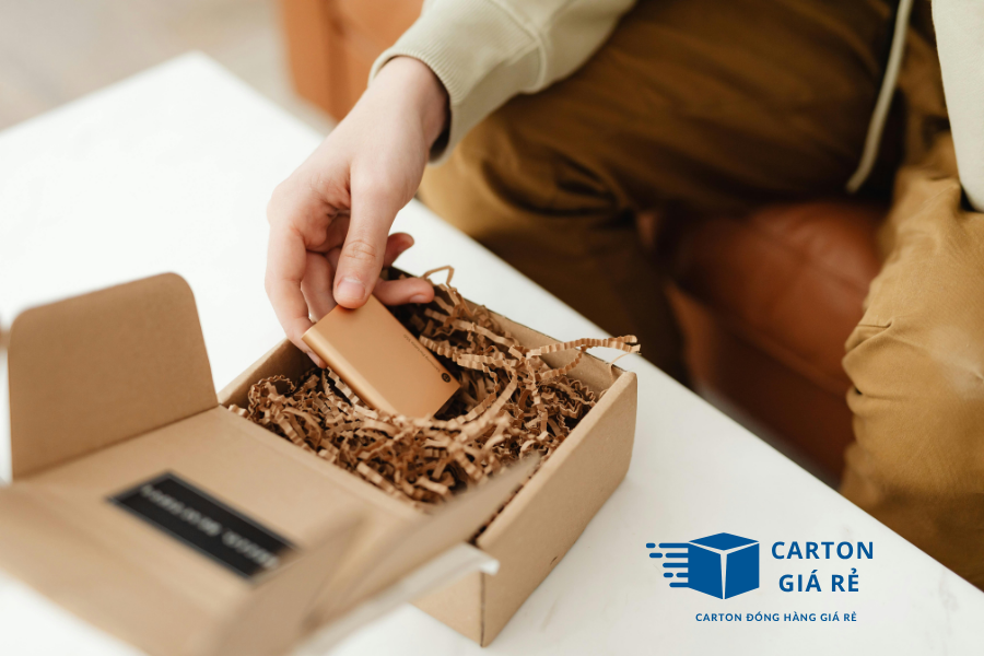 Từ Thùng Đến Trend: Hộp Carton Và Văn Hóa Đóng Gói Truyền Cảm Hứng