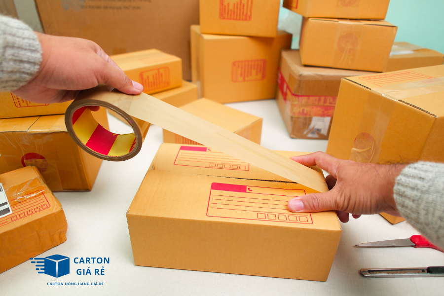 Hộp Carton Giá Rẻ: Giải Pháp Đóng Gói Tối Ưu Chi Phí Cho Các Shop Online