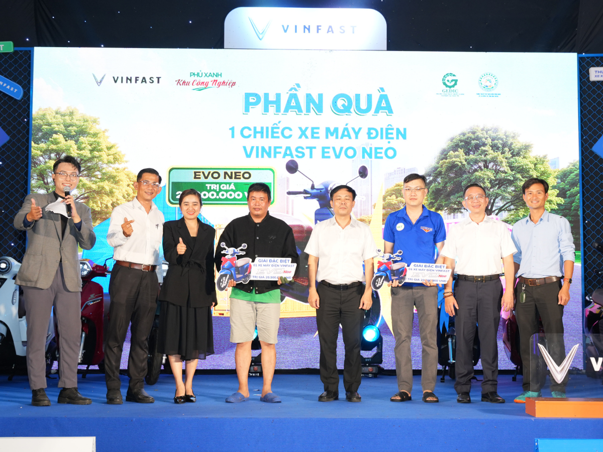 TỔNG KẾT HOẠT ĐỘNG XE MÁY ĐIỆN VINFAST PHỦ XANH KHU CÔNG NGHIỆP NGÀY 04/05/2025 - SỰ KIỆN XANH, TRẢI NGHIỆM CHẤT