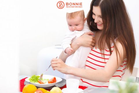 Những sai lầm về dinh dưỡng mà mẹ sau sinh hay mắc phải