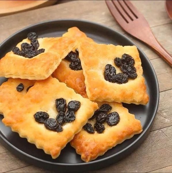 Bánh nướng nho khô