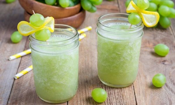 Nước ép nho xanh