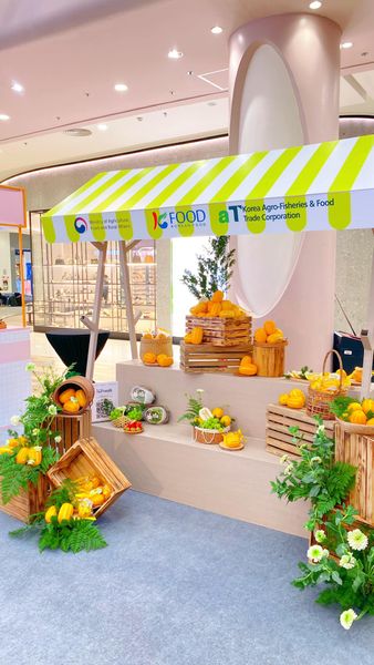 Gian-hang-Bonnie-Fruit-tai-k-fresh-festival-2025