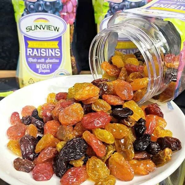 Nho Khô Hỗn Hợp Medley Raisin Mỹ 425g – Ngọt Tự Nhiên