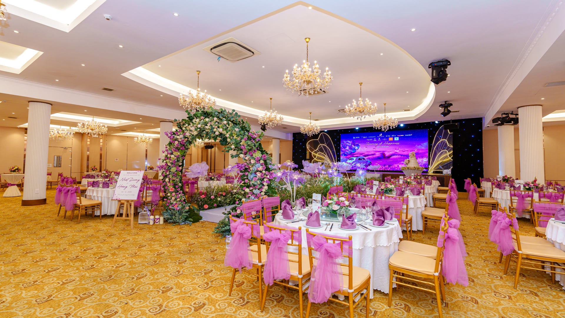 KHÔNG GIAN SANG TRỌNG 