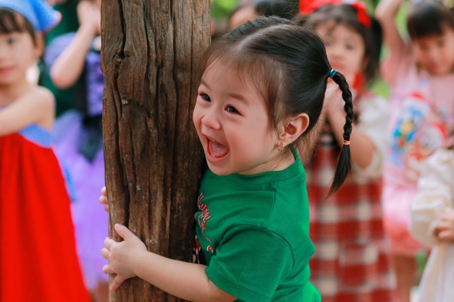Yêu Thương Và Kỷ Luật: Hai Yếu Tố Cân Bằng Trong Nuôi Dạy Trẻ Mầm Non