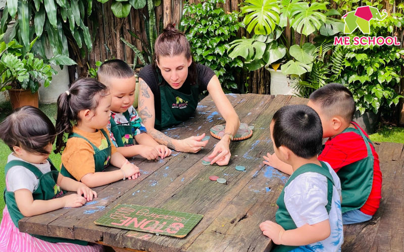 kỹ năng làm việc nhóm cho trẻ mầm non