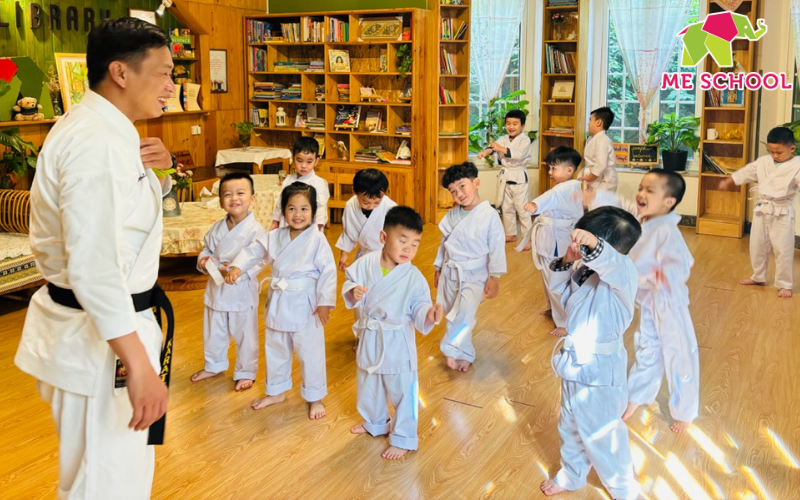 giáo dục kỹ năng sống cho trẻ mầm non