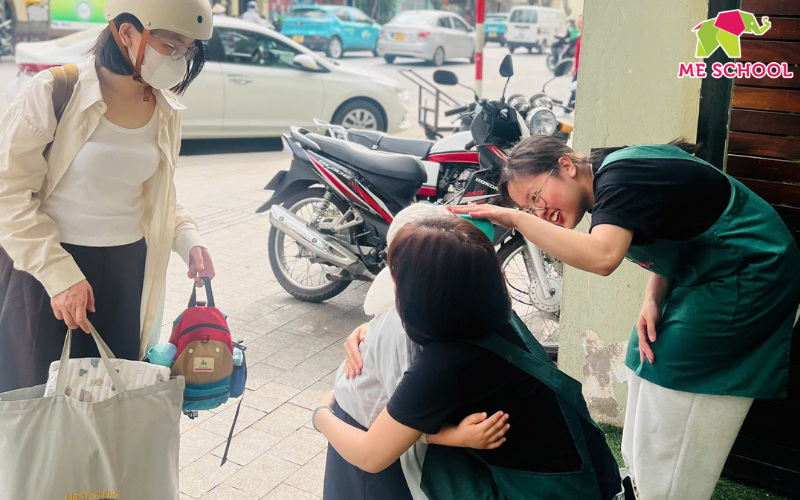 chuẩn bị cho bé đi học mẫu giáo