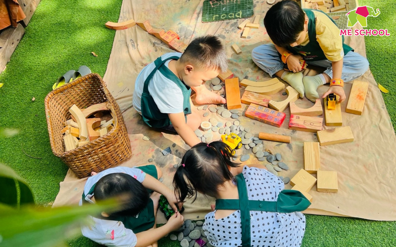 dạy con theo phương pháp montessori