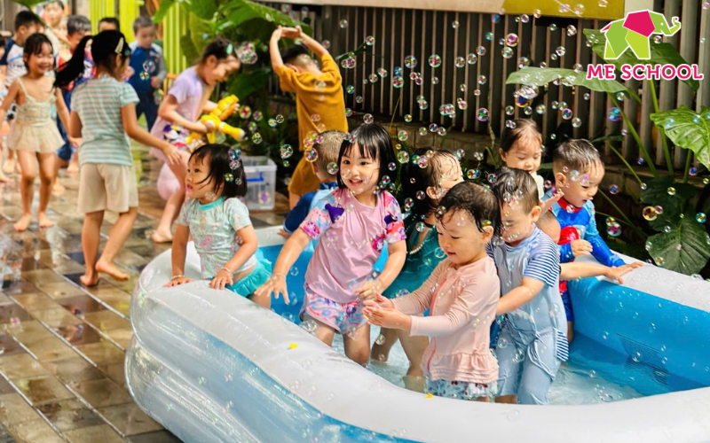 phát triển giác quan cho trẻ