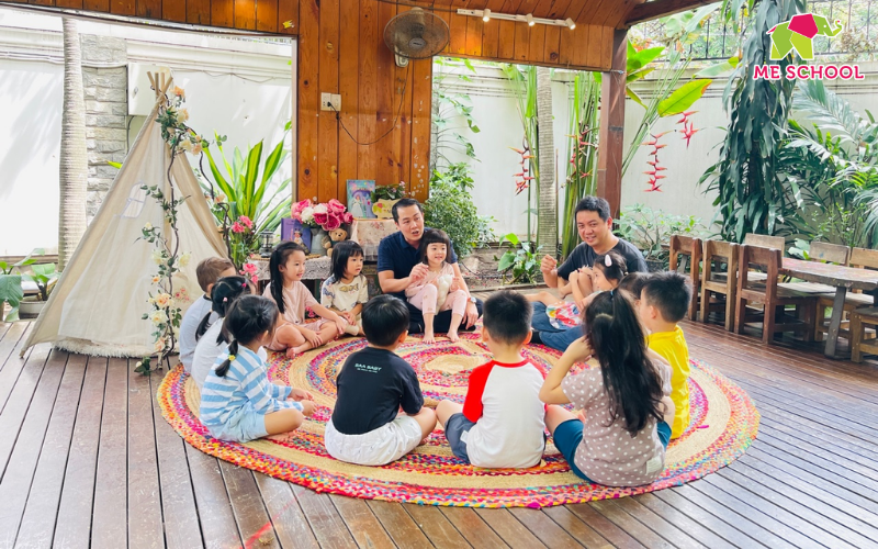 Giáo dục sớm cho trẻ sơ sinh