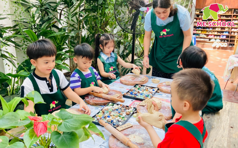 kỹ năng hợp tác cho trẻ mầm non