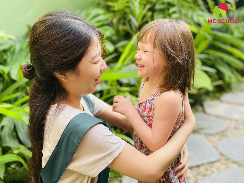 tâm lý trẻ mới đi nhà trẻ