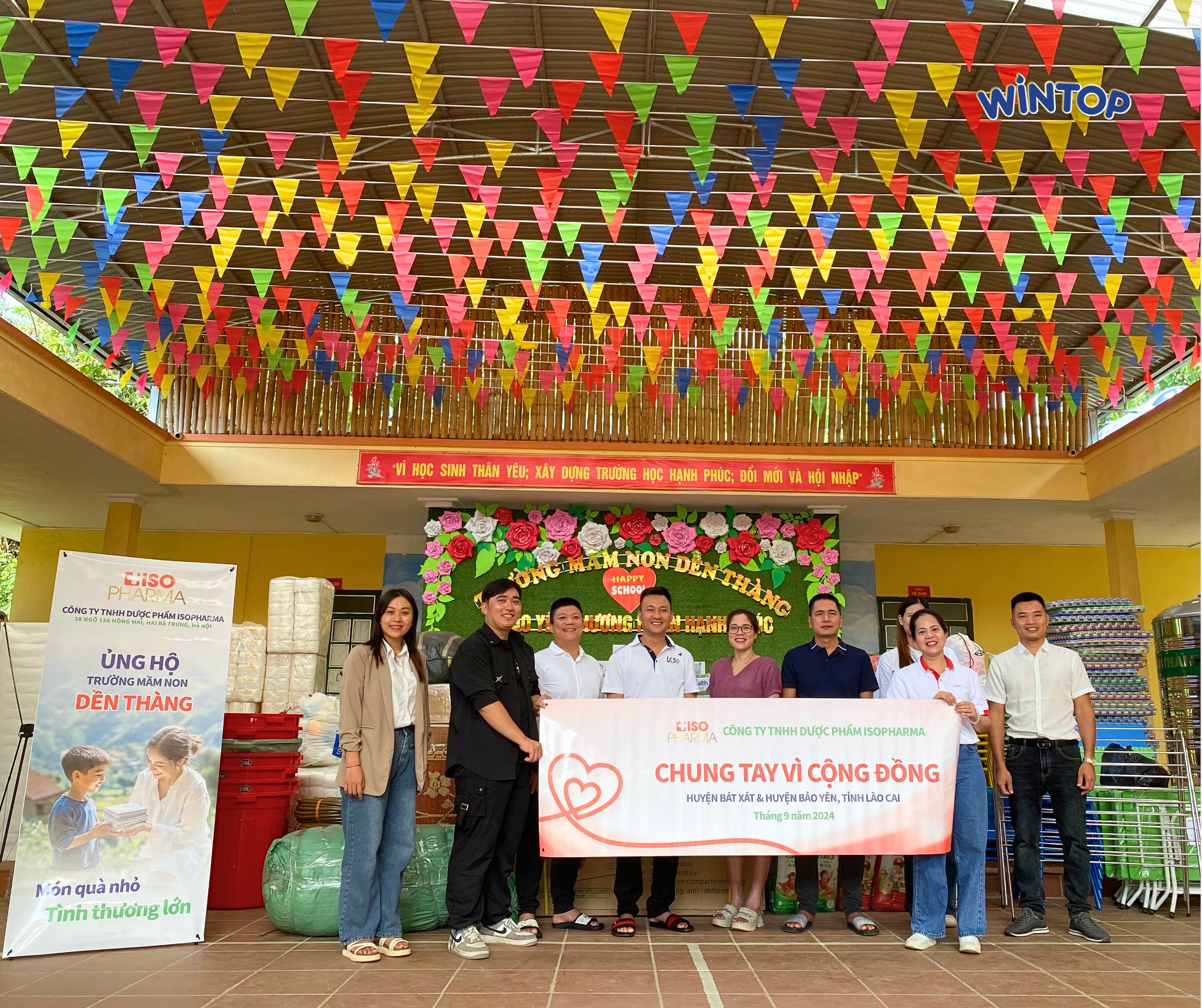 Hành Trình Yêu Thương Cho Em: Wintop Đồng Hành Cùng Trẻ Em Vùng Cao Vượt Qua Khó Khăn Sau Bão Lũ