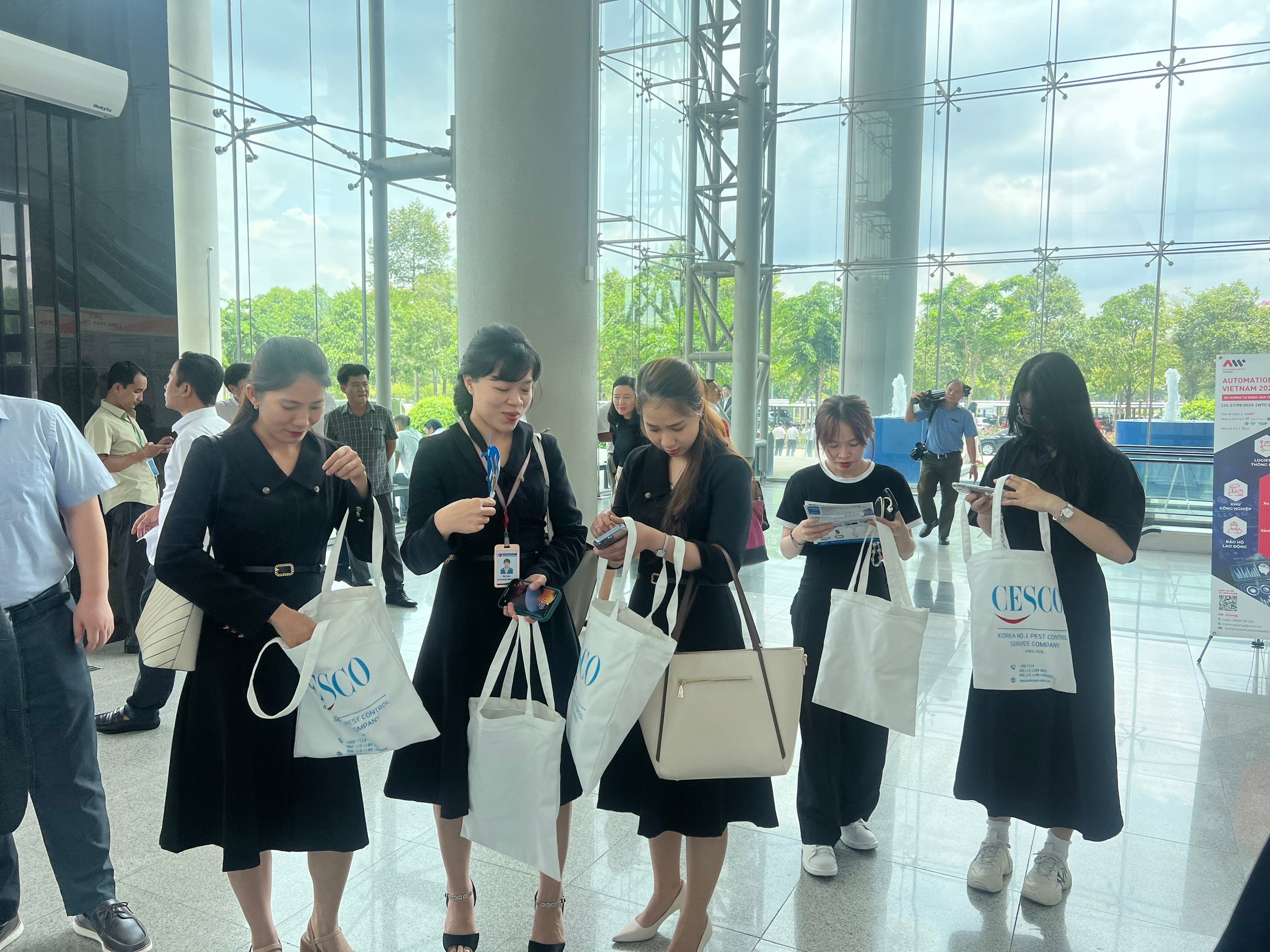 booth cesco tại sự kiện gặp mặt hàn quốc meet korea 2024