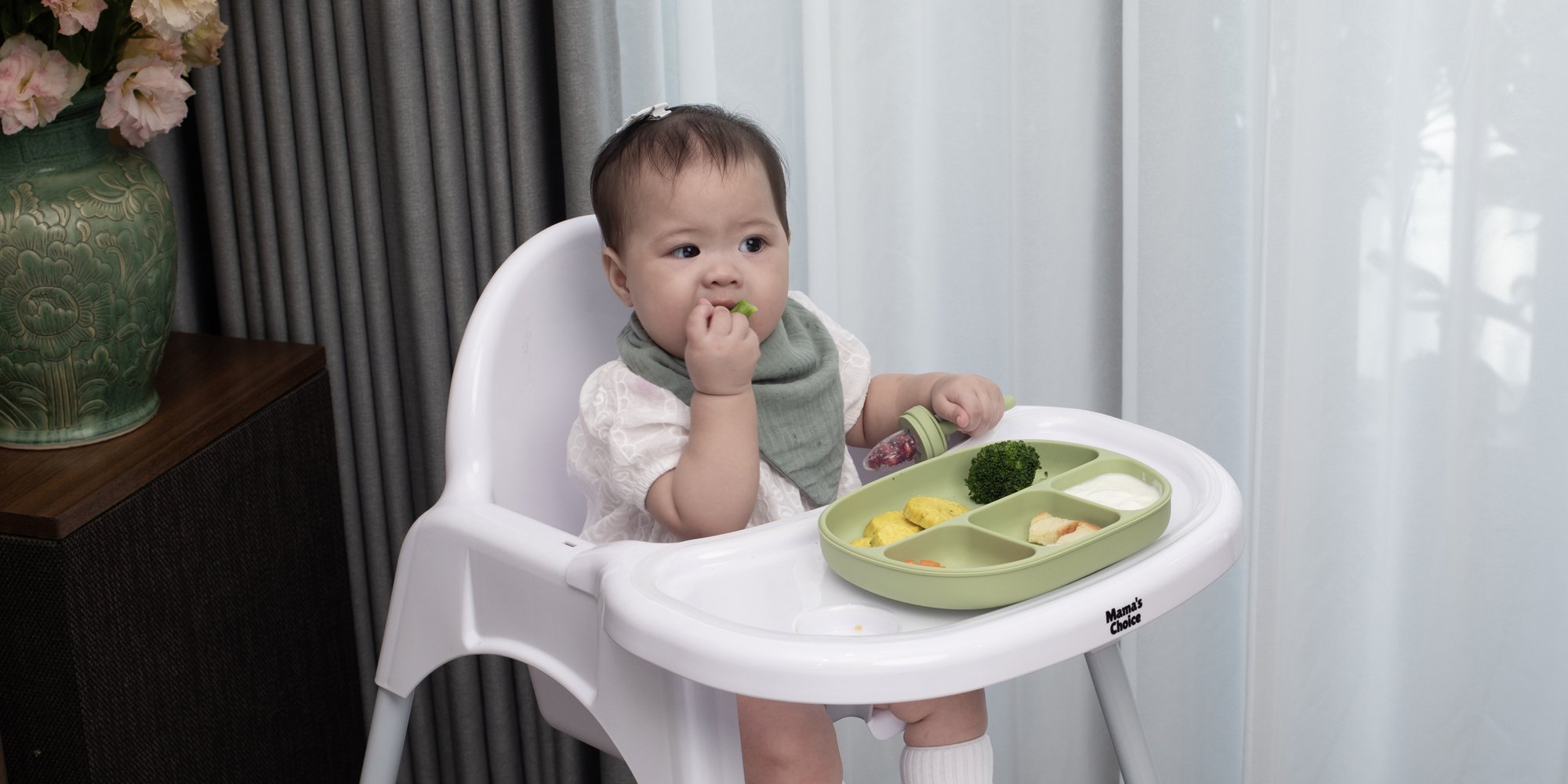 5 Dấu Hiệu Trẻ Sẵn Sàng Ăn Dặm - Mẹ Nhận Biết Đúng Lúc