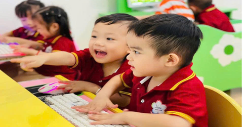 KIDSMART – BƯỚC CHÂN ĐẦU TIÊN CỦA BÉ VÀO THẾ GIỚI CÔNG NGHỆ