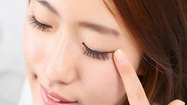 Tiêm mọc mi 6D Eye Lash cho hàng mi dài, chắc khỏe (Không cần nối)