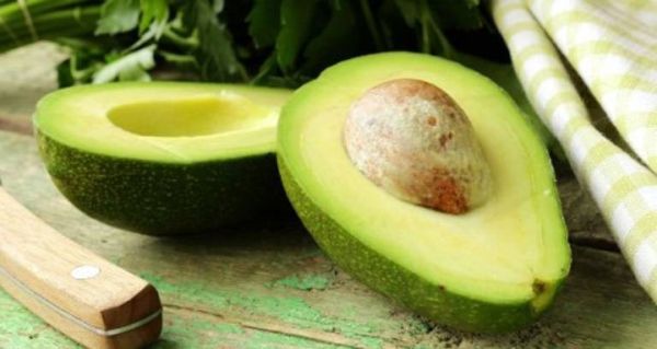 Cách ăn bơ giảm cân hiệu quả & Những điều cần lưu ý