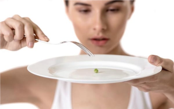 Nhịn ăn bữa nào giảm cân nhanh nhất? Những lưu ý khi nhịn ăn giảm cân