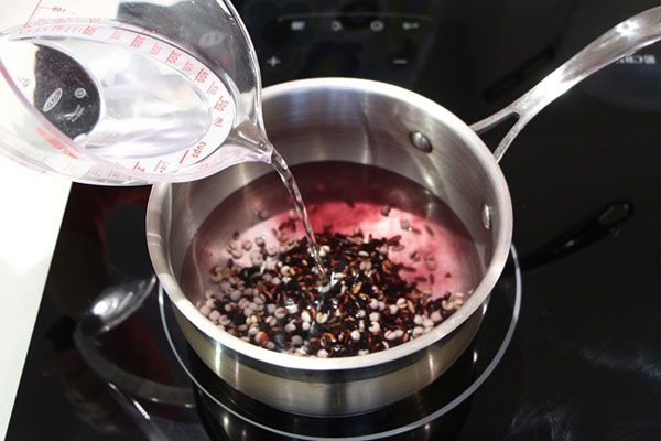 Cháo gạo lứt yến mạch giảm cân mà rất bổ dưỡng