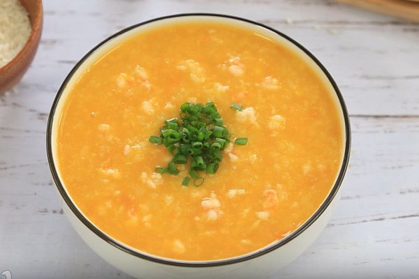 Cháo bí đỏ gạo nếp giảm cân