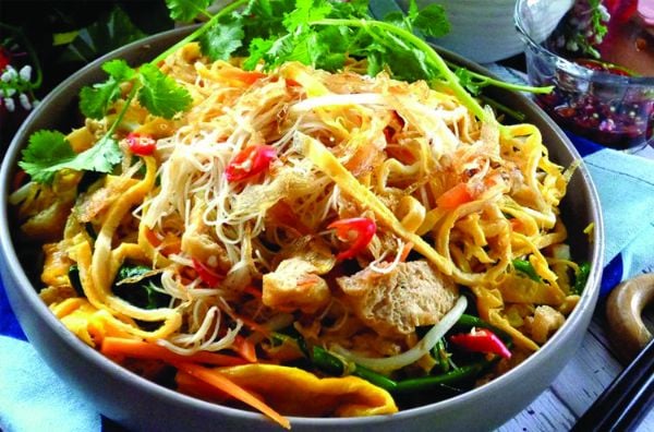 Bún gạo xào chay, dùng cho các bữa ăn sáng của người Việt