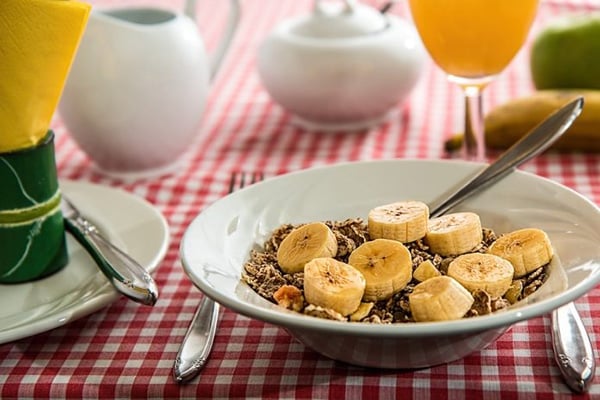 Ăn trước khi chạy giữ cho cơ thể không bị đói