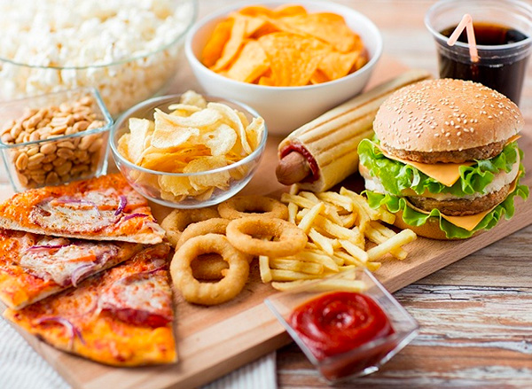 Ăn uống không lành mạnh khiến bạn chạy bộ nhiều cũng không giảm được cân