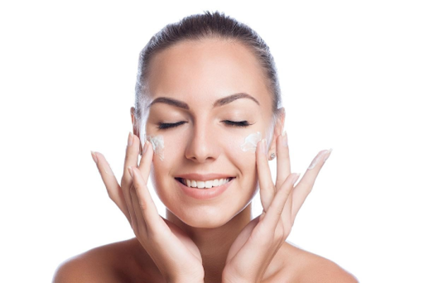 Các bài tập massage nâng cơ giúp tiết kiệm thời gian và chi phí