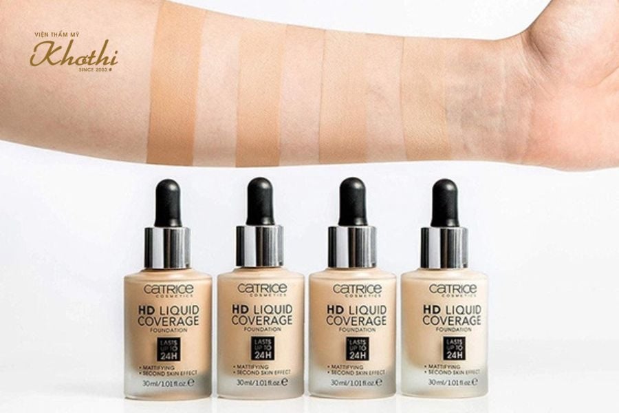 các loại kem nền giúp da căng bóng