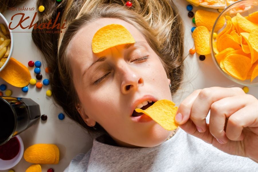 Chế độ ăn uống không lành mạnh làm ảnh hưởng đến quá trình giảm cân ra sao