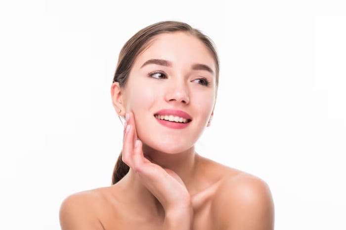 Cằm sau khi tiêm filler có được vẻ đẹp tự nhiên như mong muốn.