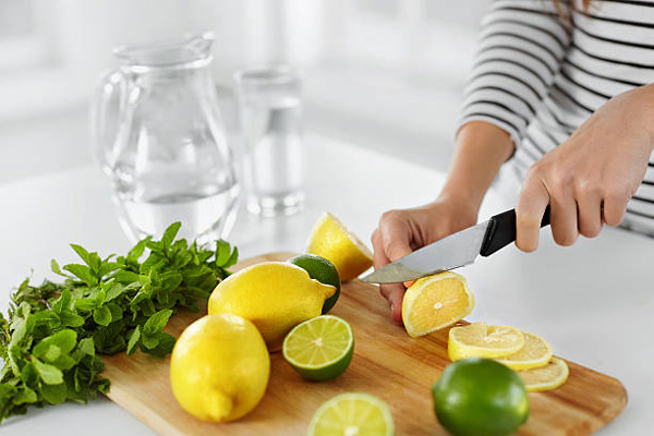 Chanh bạc hà là detox cho ngày hè