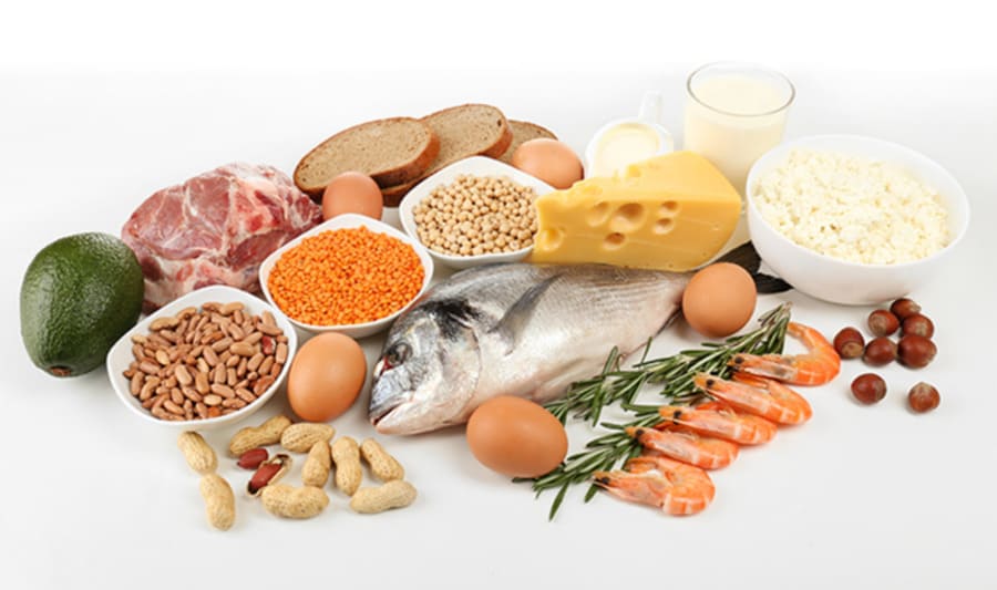 Intermittent Fasting Warrior Diet là phương pháp ăn kiêng kết hợp nhịn ăn và ăn trong một khoảng thời gian nhất định