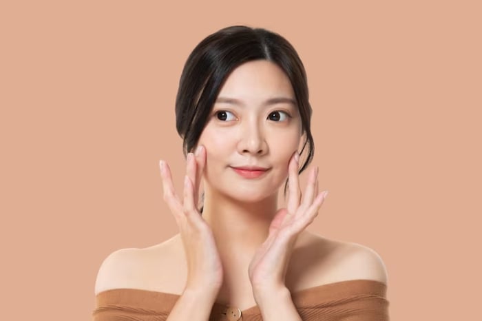 Chỉ vàng 24k Gold Thread mang lại hiệu quả nâng cơ mặt trong thời gian dài.