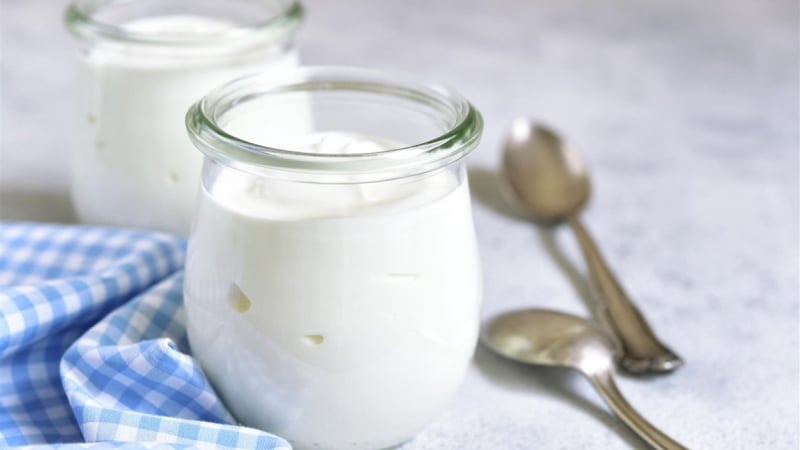 Giảm cân ăn sữa chua có đường được không?