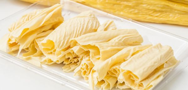 Tàu hũ ky hay đậu hũ đều là những món chay quen thuộc giúp giảm cân.