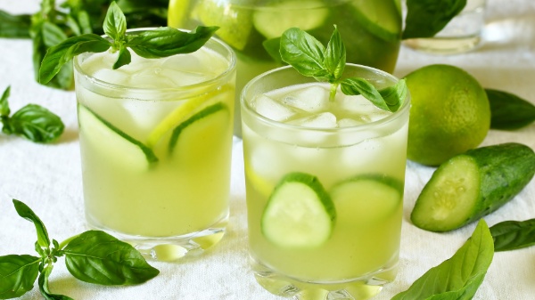 Hạn chế sử dụng đường trong các nước uống giảm cân