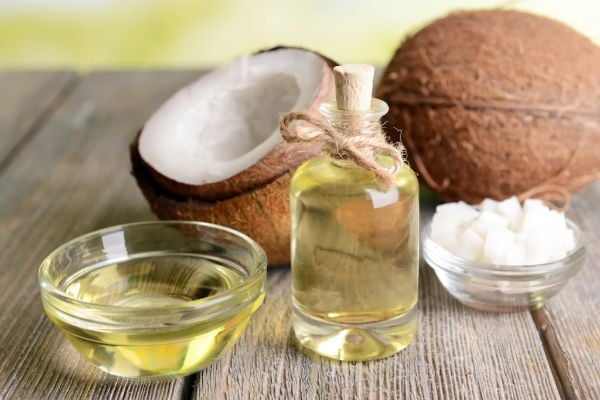 Dầu dừa giúp đánh tan mỡ bụng hiệu quả và đẹp da