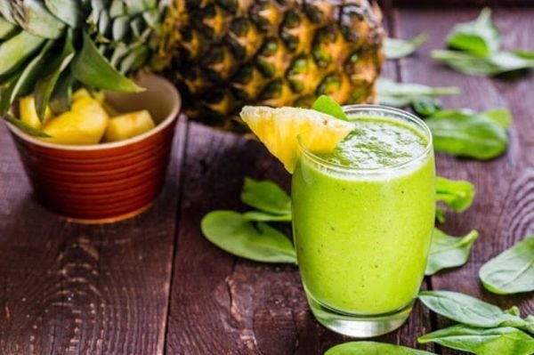 Sinh tố dứa và quả cóc hỗ trợ giảm cân hiệu quả