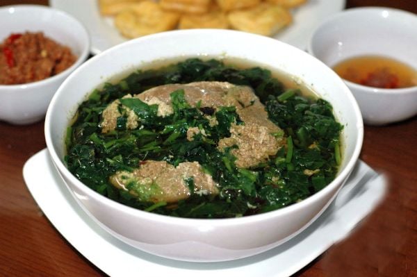 Canh cua rau ngót giúp kiểm soát cân nặng hiệu quả