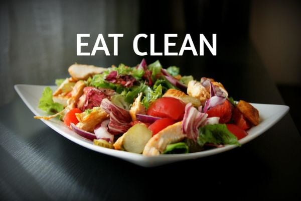 Chế độ ăn sạch (eat clean) chú trọng tăng cường rau xanh, hoa quả